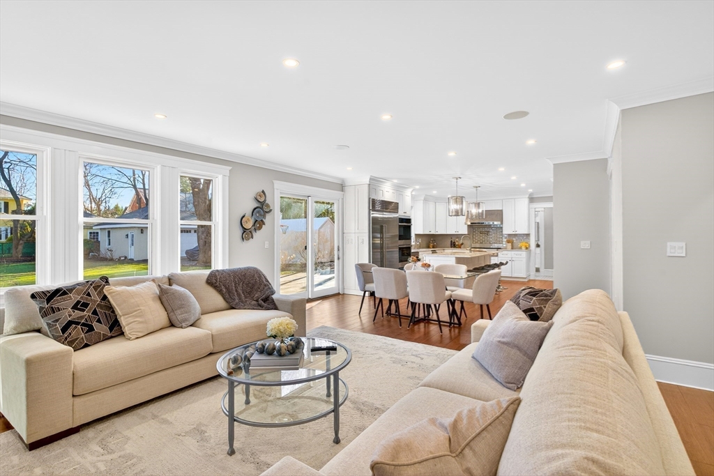 524 Ward Street Newton, MA 02459 - Photo 4 of 42 a living room with furniture and a large window