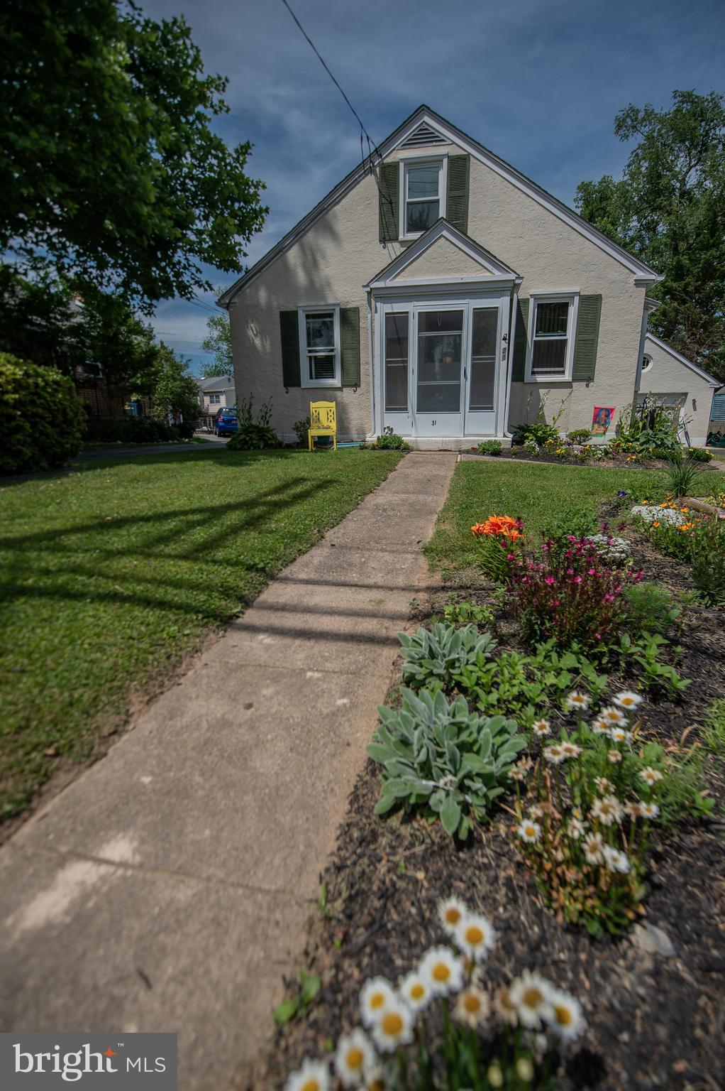 31 Willow Road Wallingford, PA 19086 - Photo 2 of 23