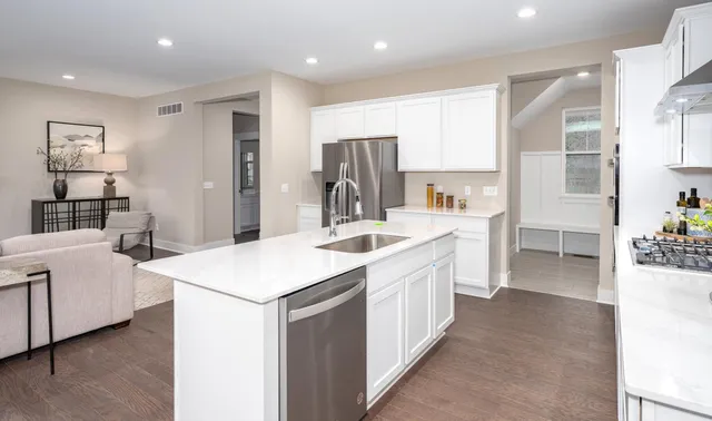 $944,000 | 26900 Napier Road, Novi, MI 48374