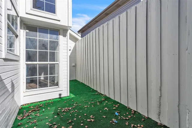 $277,000 | 17676 Kelly Boulevard, Dallas, TX 75287