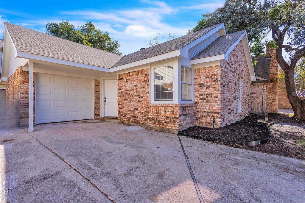17676 Kelly Boulevard Dallas, TX 75287 - Photo 3 of 18 Front of home