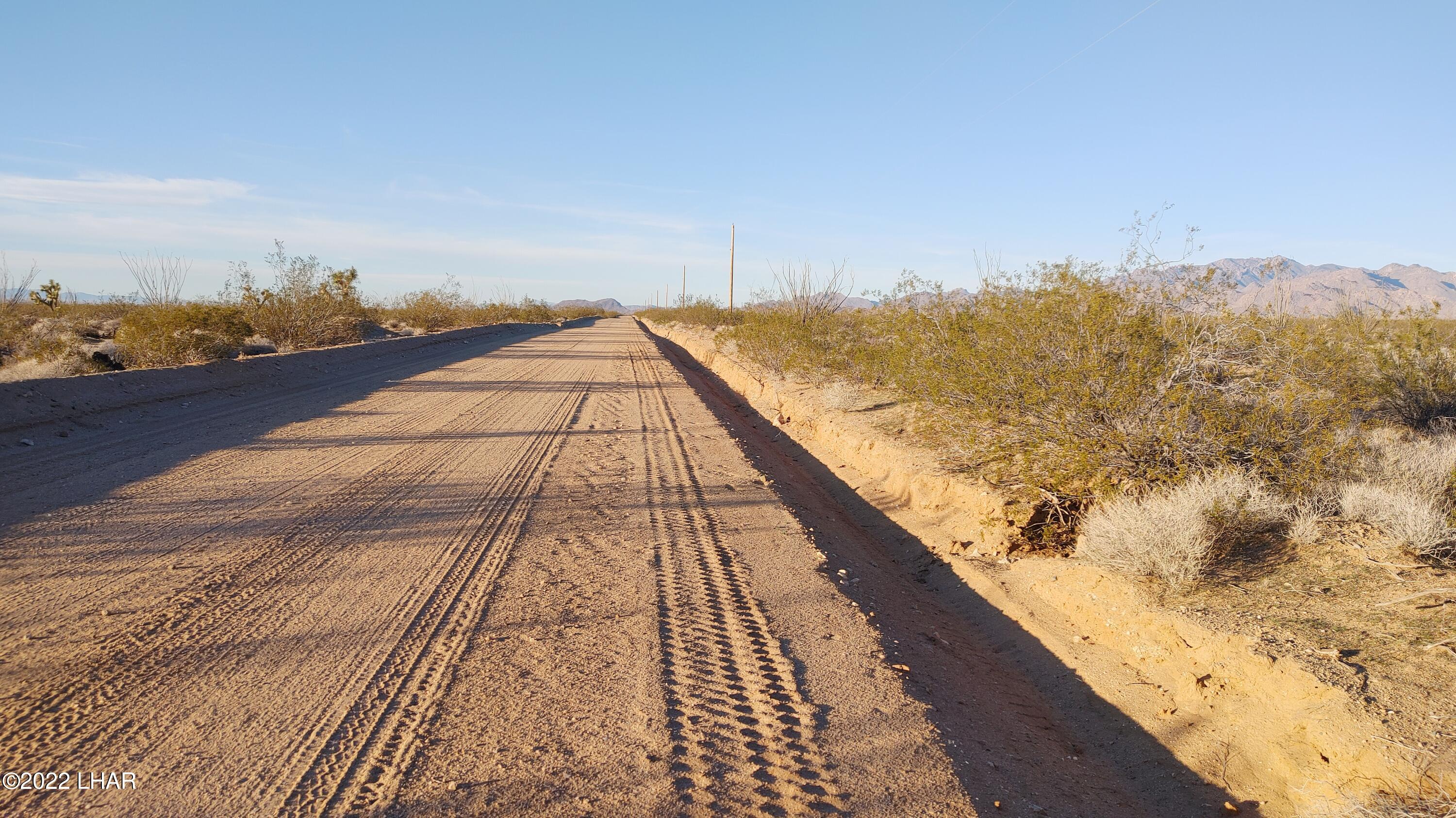 3384 South Custer Road Yucca, AZ 86438 - Photo 28 of 32 0205221724g