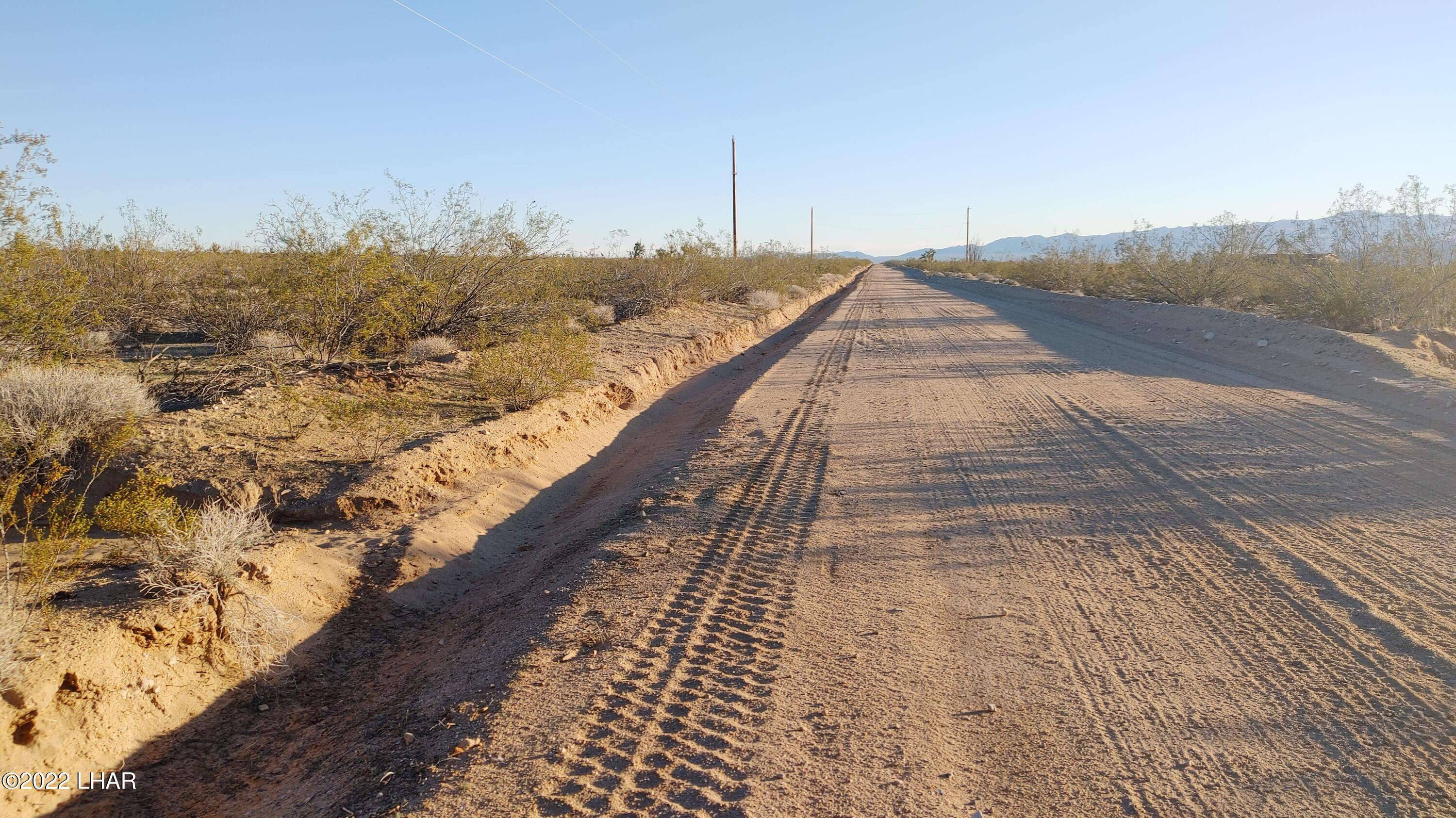 3384 South Custer Road Yucca, AZ 86438 - Photo 30 of 32 0205221724i