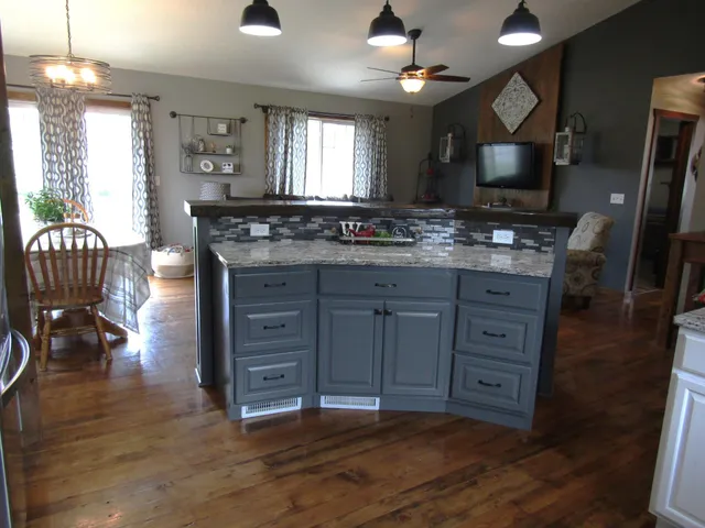 $319,000 | 1103 North 15th Street, Montevideo, MN 56265