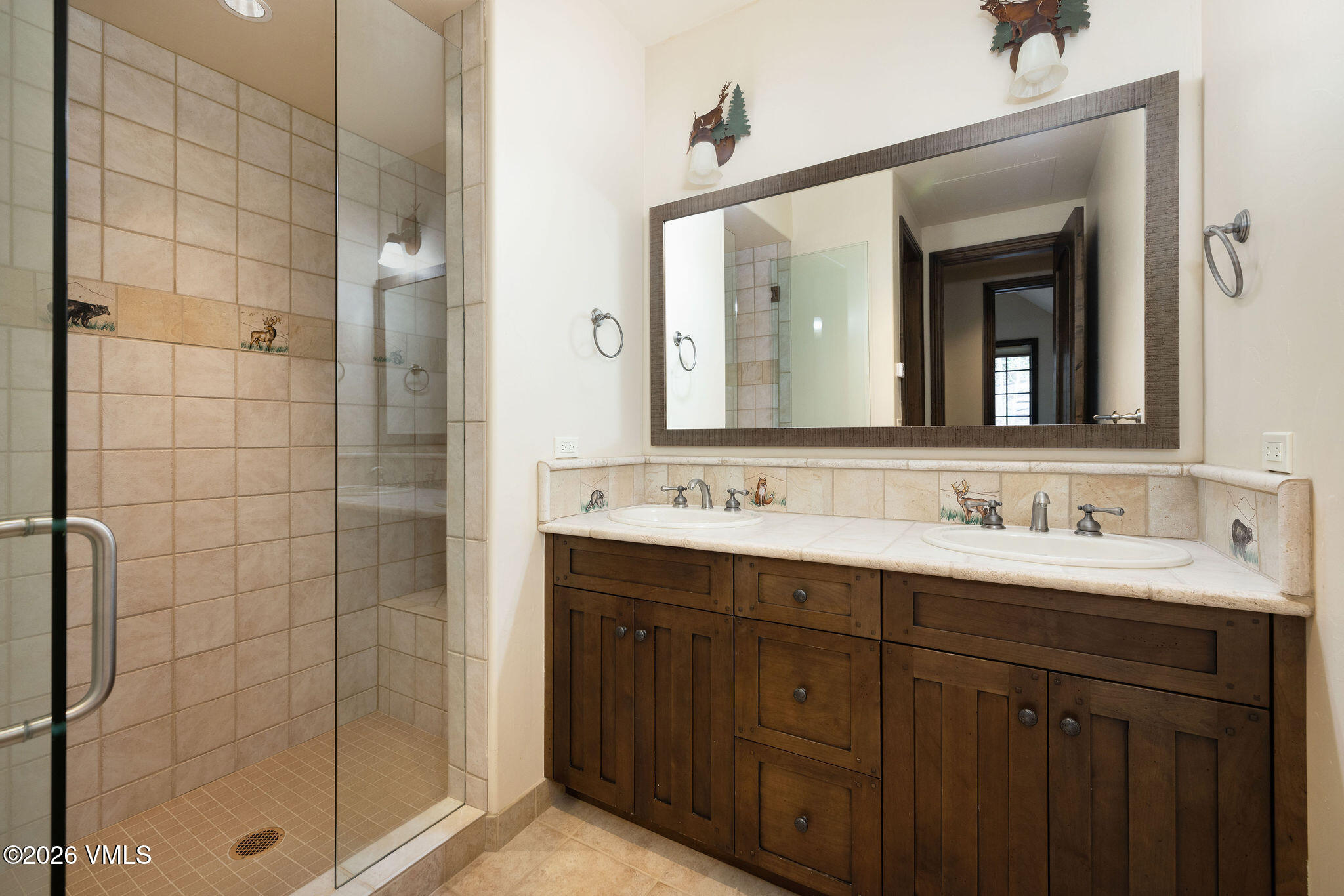 209 Forest Trail Edwards, CO 81632 - Photo 34 of 59 2604_209_forest_tr_interior_bath09