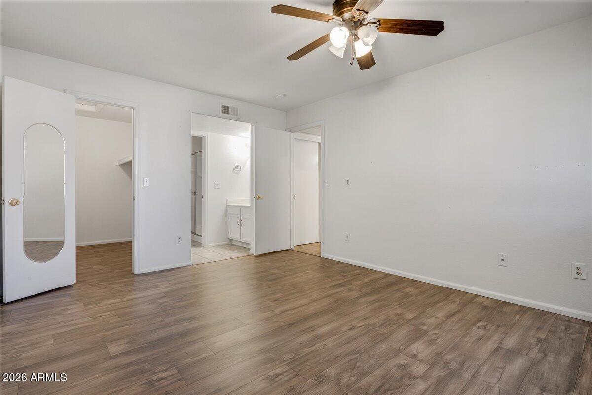 533 West Guadalupe Road, Unit 2022 Mesa, AZ 85210 - Photo 12 of 17 09-Primary Suite