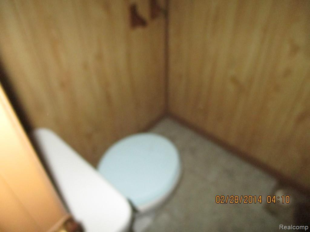 18308 Rutherford Street Detroit, MI 48235 - Photo 14 of 21 Rutherford-18308 018.jpg