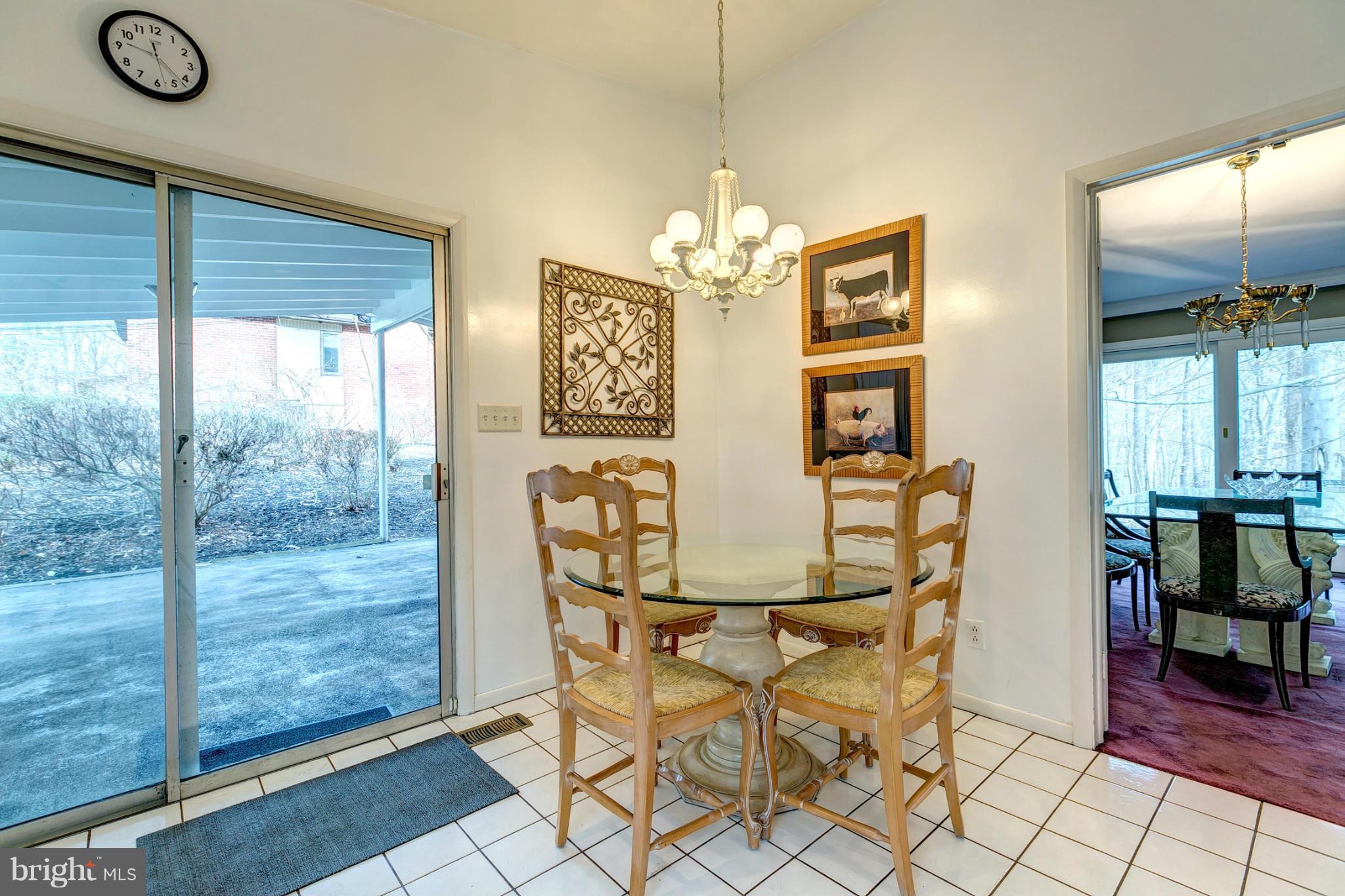 3700 Gardenview Road Baltimore, MD 21208 - Photo 11 of 30 Eat-in Kitchen Breakfast Nook