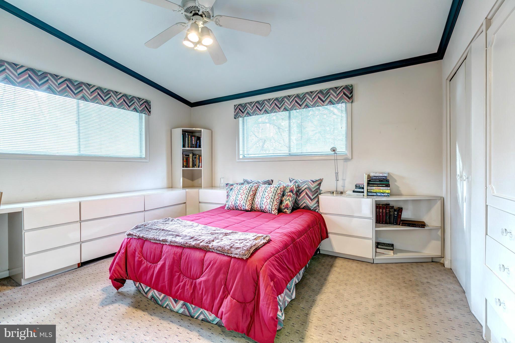 3700 Gardenview Road Baltimore, MD 21208 - Photo 20 of 30 Sun-filled Bedroom With Built-in Closet Unit