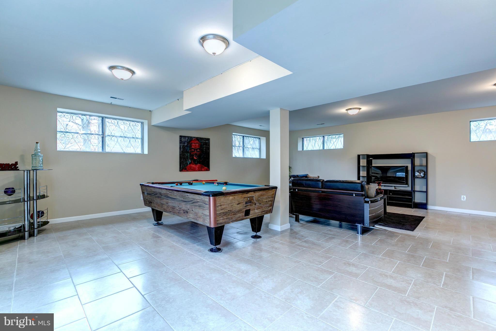 3700 Gardenview Road Baltimore, MD 21208 - Photo 24 of 30 Fantastic Rec Room - Perfect for Entertaining!