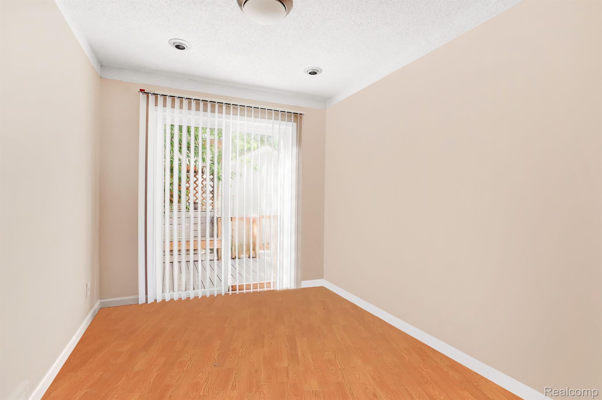 3415 Chester Road Royal Oak, MI 48073 - Photo 10 of 25 Gallery Image 10