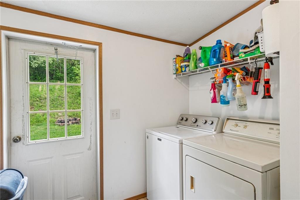 1433 Blacks Hollow Road Spring Church, PA 15686 - Photo 22 of 37