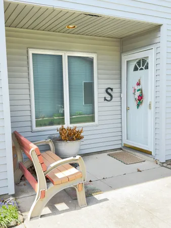 $205,500 | 1767 East Inverness Circle, Columbia City, IN 46725