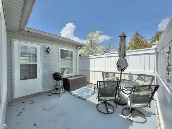$205,500 | 1767 East Inverness Circle, Columbia City, IN 46725