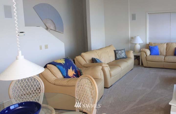 1440 South Lakeshore Road Chelan, WA 98816 - Photo 8 of 9 Gallery Image 8
