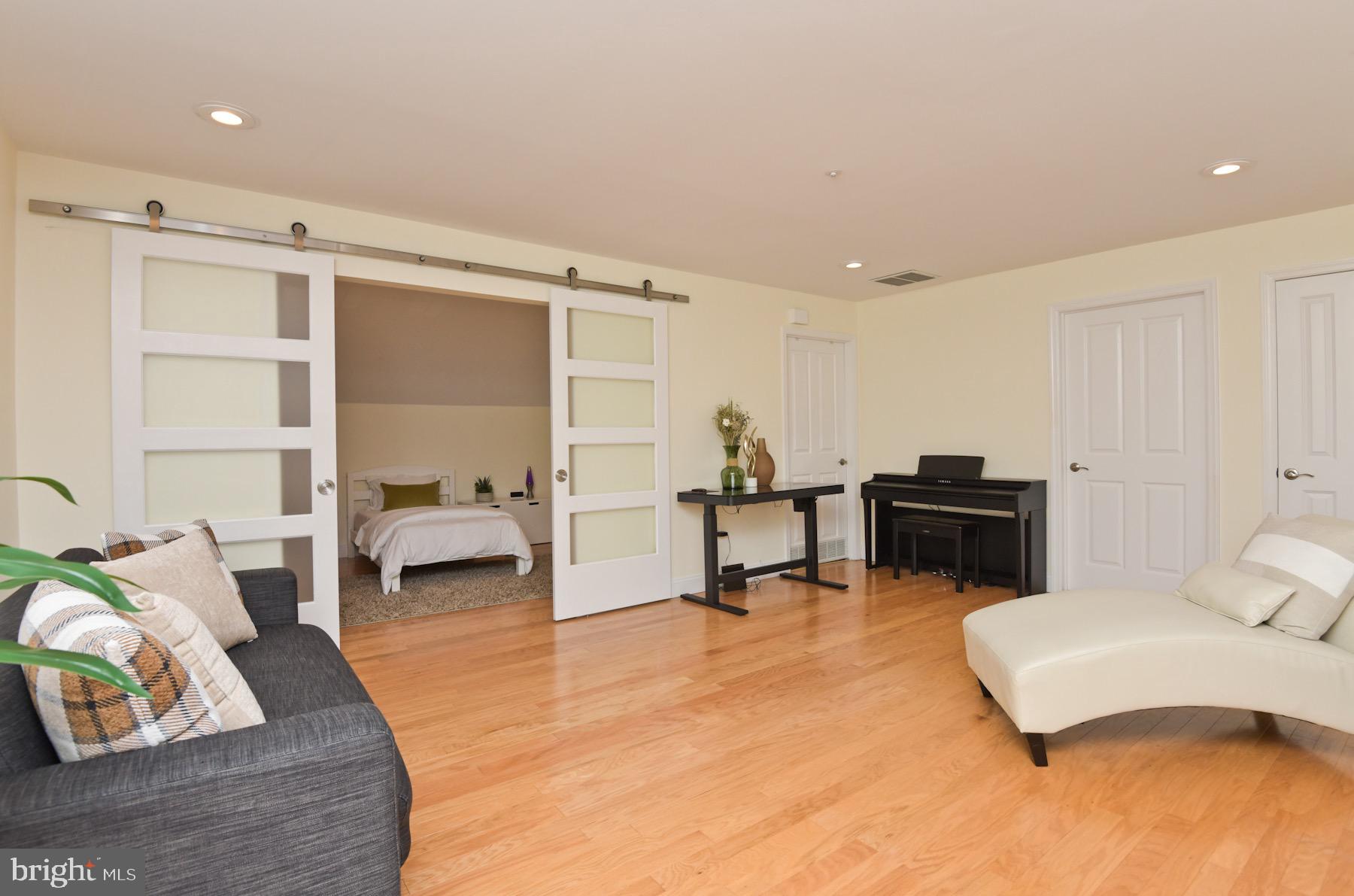 526 Brickhouse Road Princeton, NJ 08540 - Photo 25 of 27