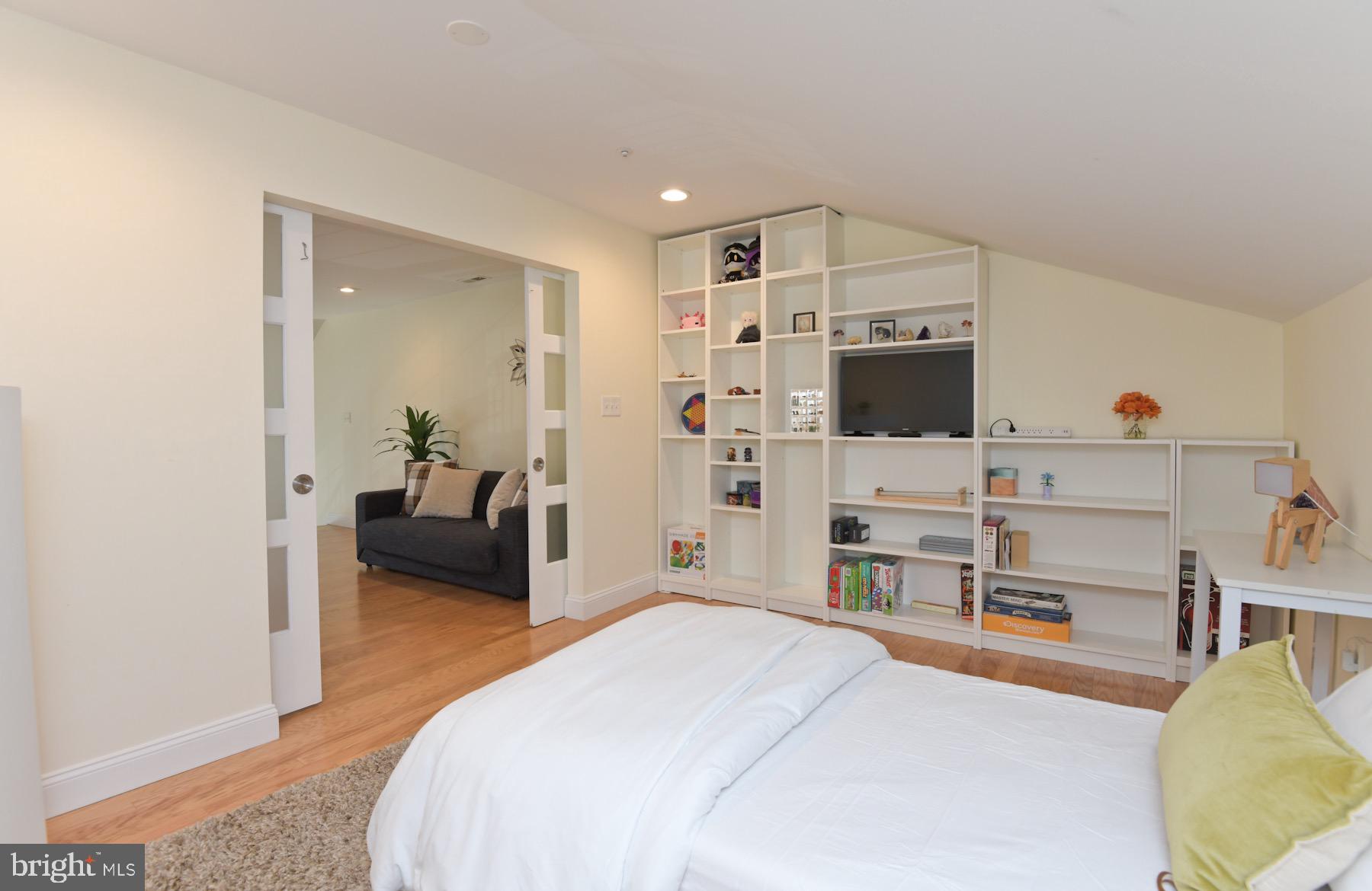 526 Brickhouse Road Princeton, NJ 08540 - Photo 26 of 27