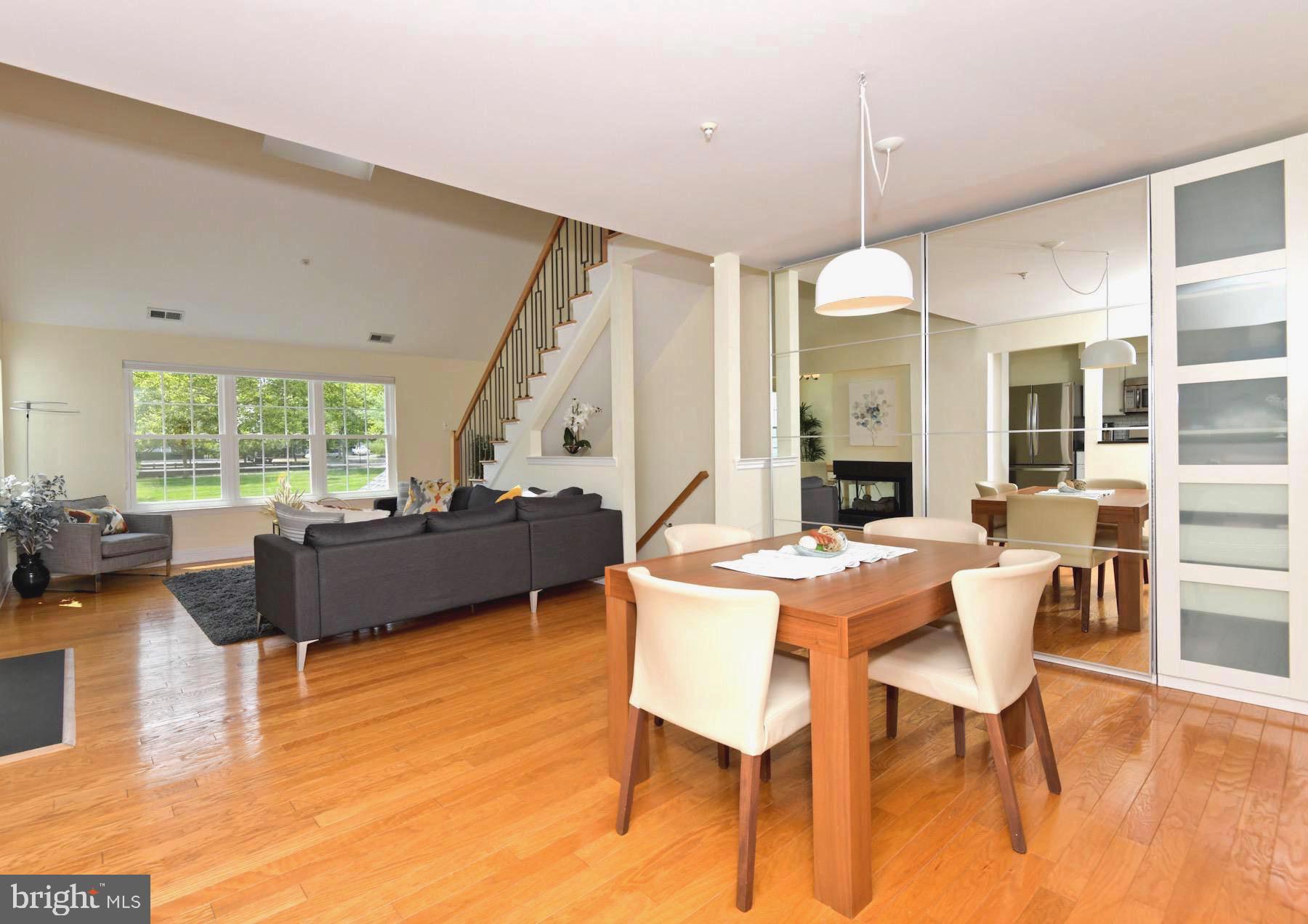 526 Brickhouse Road Princeton, NJ 08540 - Photo 4 of 27