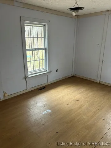 $75,000 | 148 Morning Drive, Austin, IN 47102