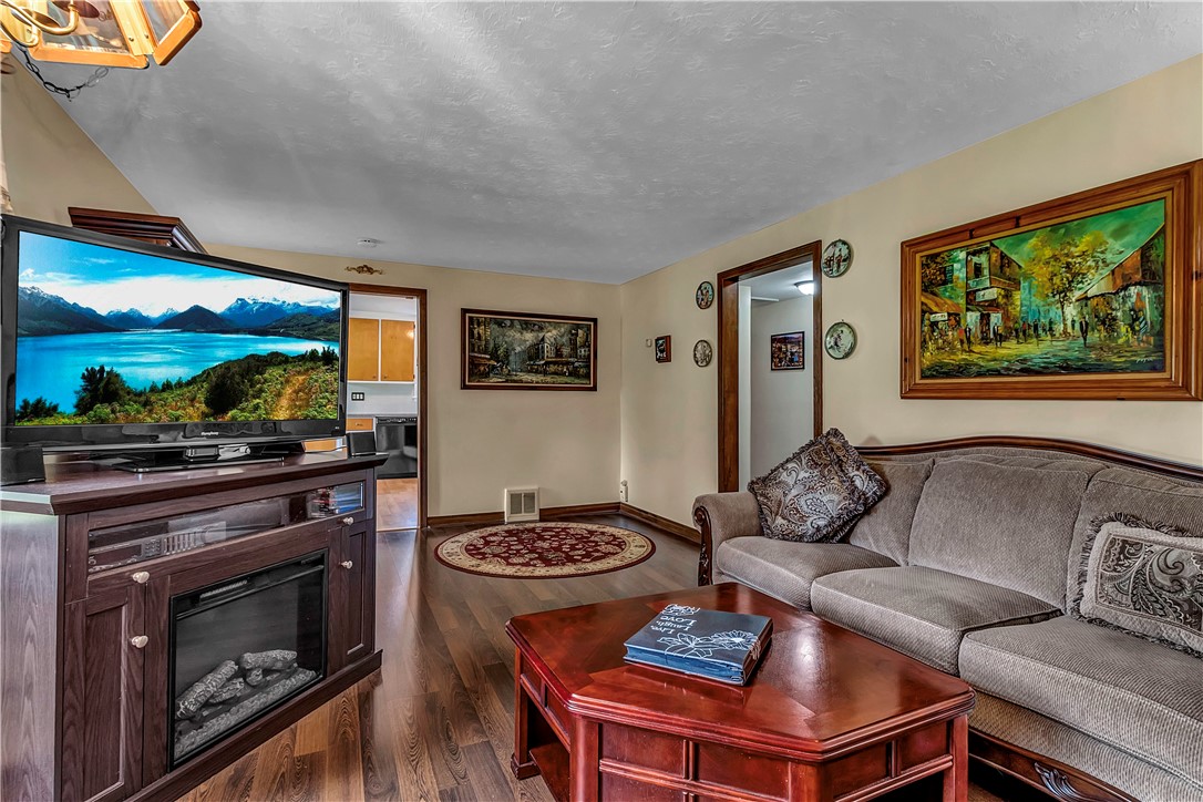 100 Brompton Road Amherst, NY 14221 - Photo 9 of 44