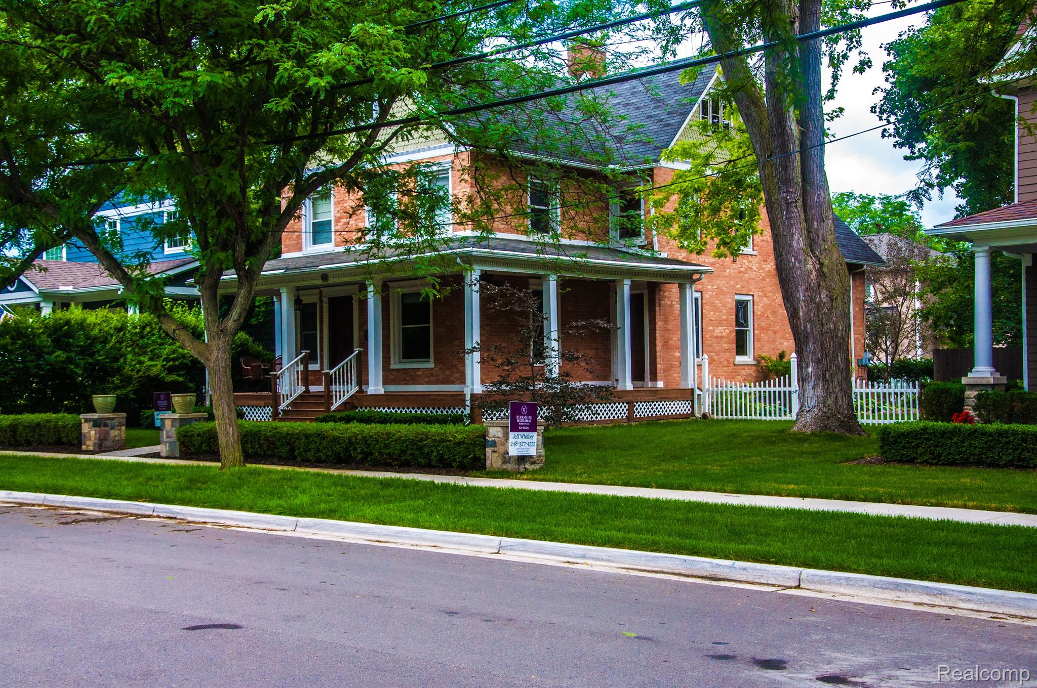 314 West 4th Street Rochester, MI 48307 - Photo 1 of 73 Gallery Image 1