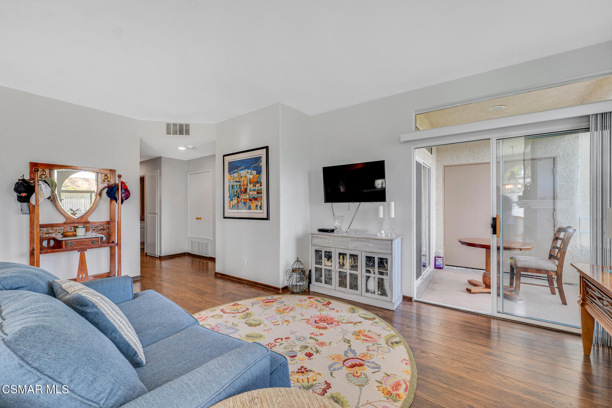 25955 Stafford Canyon Road, Unit B Stevenson Ranch, CA 91381 - Photo 8 of 43 25955 Stafford Canyon Rd - HsHProd-22