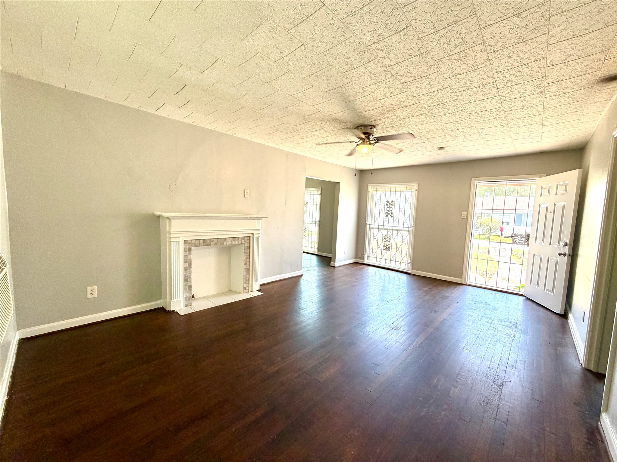 7120 Goforth Street Houston, TX 77021 - Photo 2 of 12