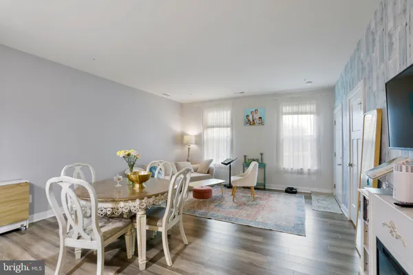 $3,150 | 43011 Prophecy Terrace, Sterling, VA 20166