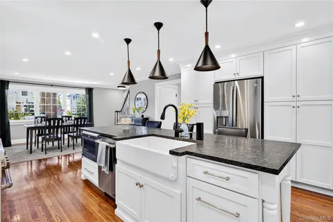 $1,499,000 | 165 Brook Street, Garden City, NY 11530