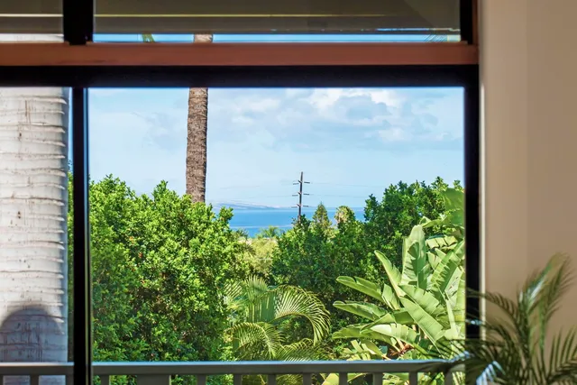 $3,150,000 | 563 Mikioi Place, Kihei, HI 96753