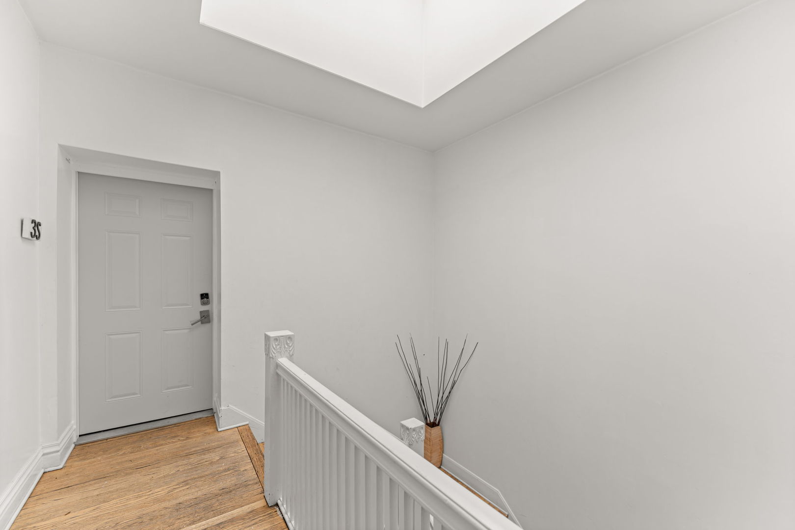 6722 South Ridgeland Avenue, Unit 3S Chicago, IL 60649 - Photo 3 of 17