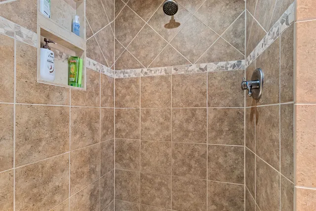 $714,900 | 4882 South Shore Drive, Oconto, WI 54153