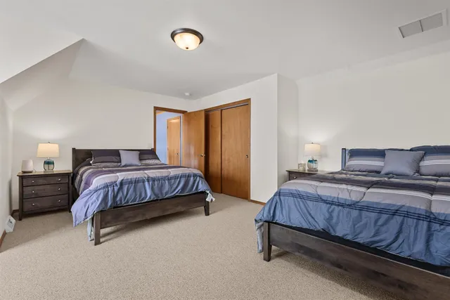 $714,900 | 4882 South Shore Drive, Oconto, WI 54153