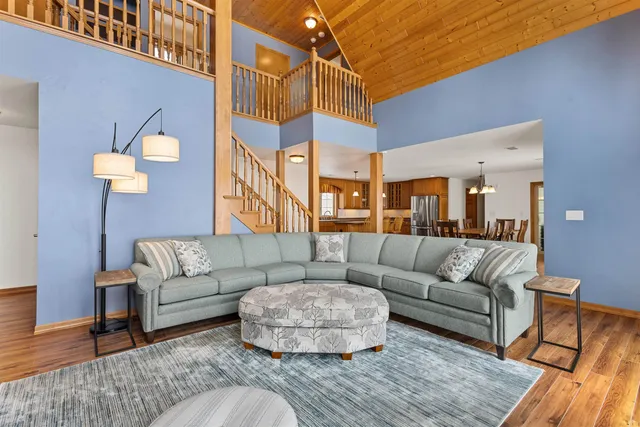 $714,900 | 4882 South Shore Drive, Oconto, WI 54153