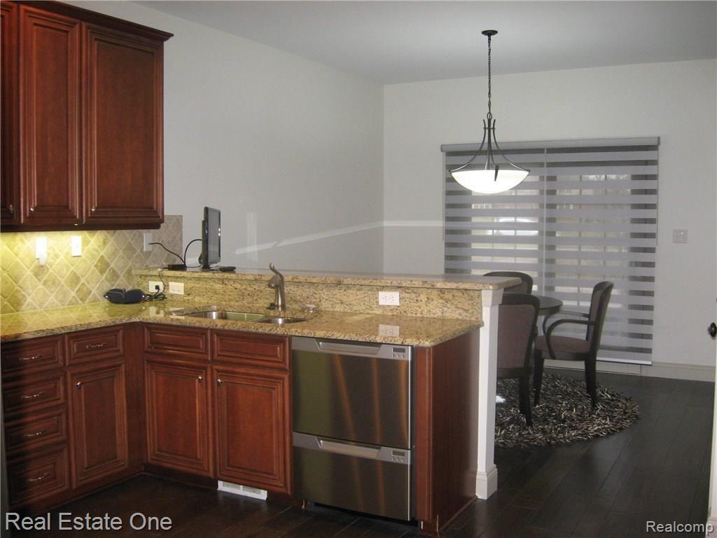 24797 Reeds Pointe Drive Novi, MI 48374 - Photo 19 of 41