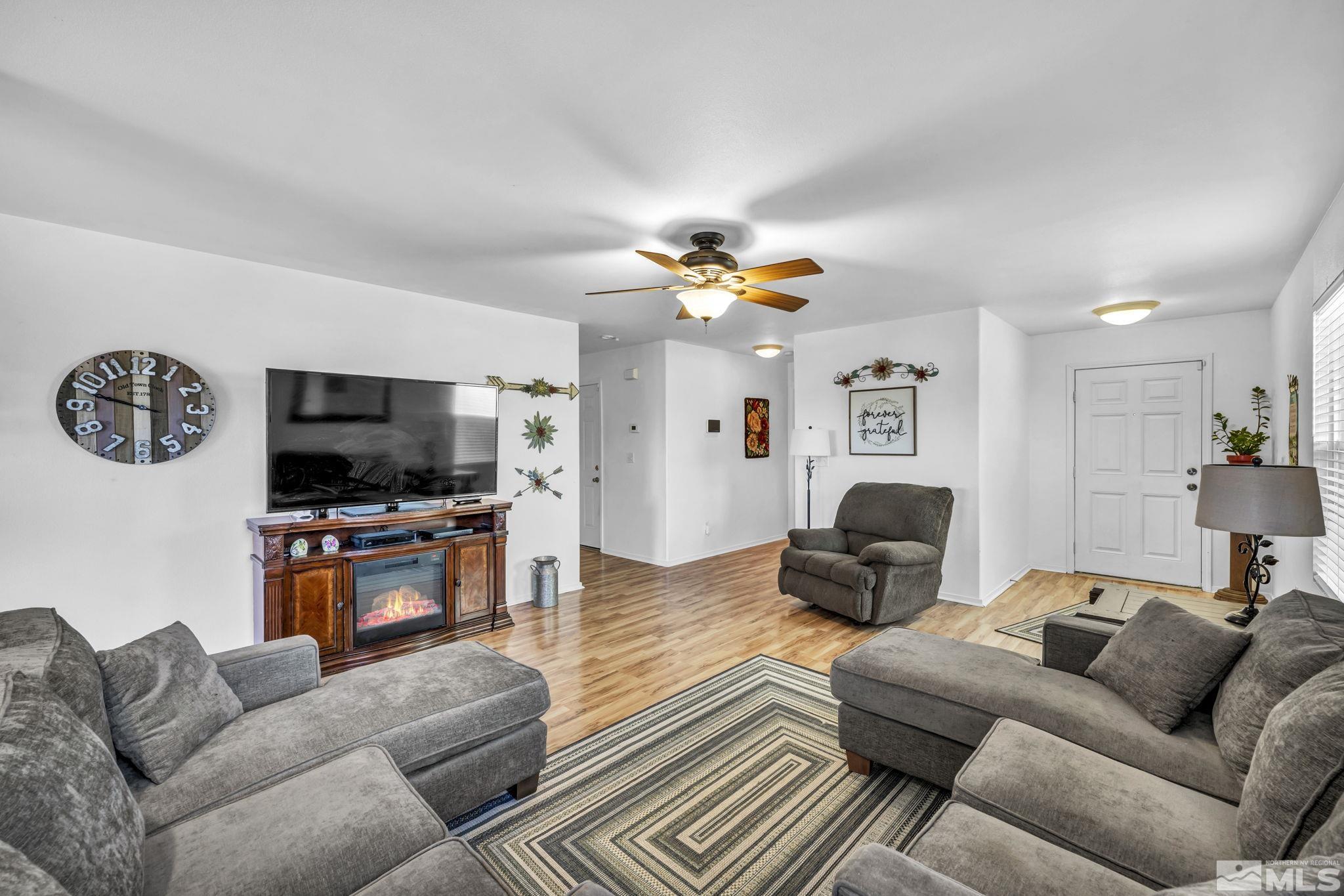 7905 Key Largo Drive Reno, NV 89506 - Photo 5 of 31 Photo 5