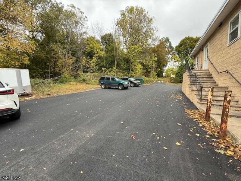 173 Highway 46, Unit L4 Mine Hill, NJ 07803 - Photo 9 of 10 a view of a street