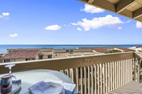 $1,999,000 | 429 South Sierra Avenue, Unit 328, Solana Beach, CA 92075