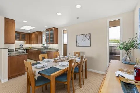 $1,999,000 | 429 South Sierra Avenue, Unit 328, Solana Beach, CA 92075