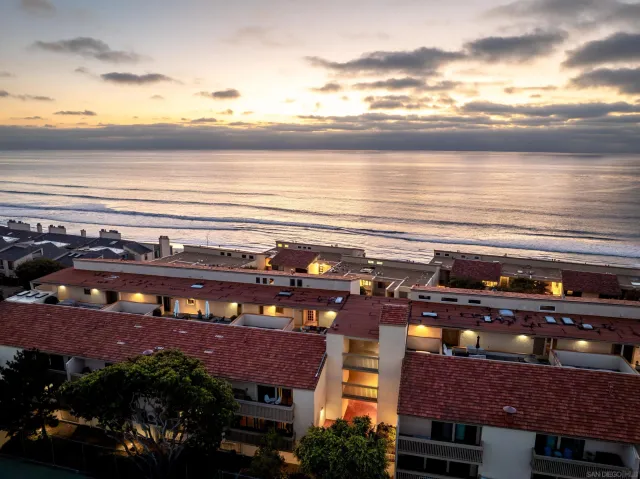 $1,999,000 | 429 South Sierra Avenue, Unit 328, Solana Beach, CA 92075