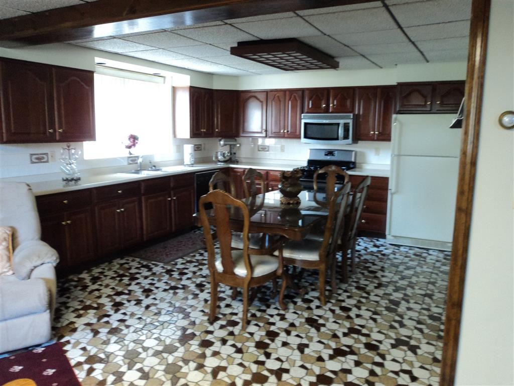 4 Lynn Ellen Drive Acushnet, MA 02743 - Photo 13 of 18