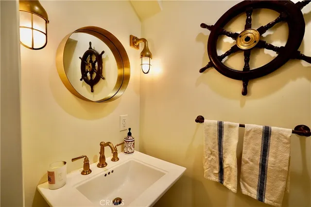 $10,000 | 89 Rivo Alto Canal, Long Beach, CA 90803