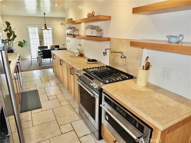 $10,000 | 89 Rivo Alto Canal, Long Beach, CA 90803