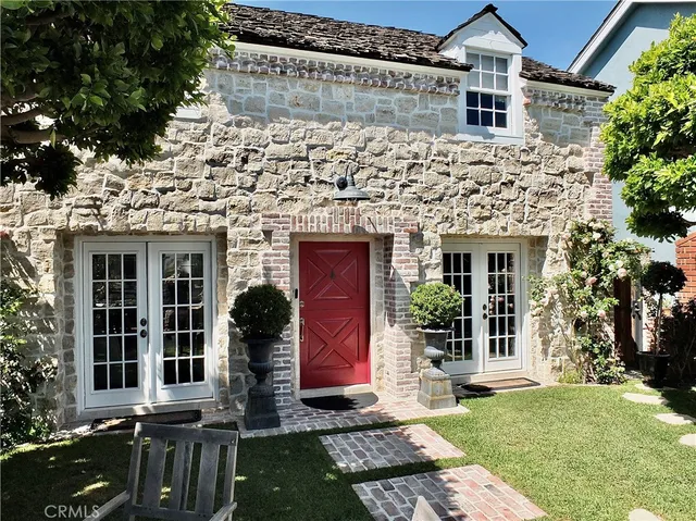 $10,000 | 89 Rivo Alto Canal, Long Beach, CA 90803