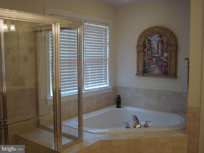7820 Sandy Farm Road Severn, MD 21144 - Photo 13 of 30 Master Bath