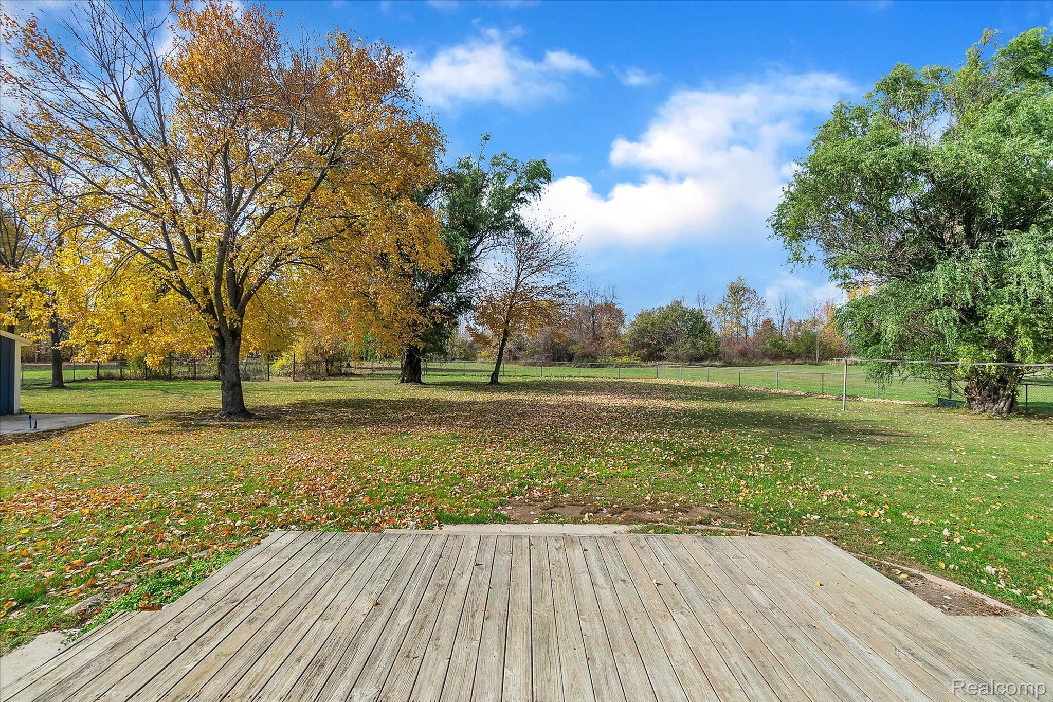 11532 Sharp Road Linden, MI 48451 - Photo 32 of 41 Gallery Image 32
