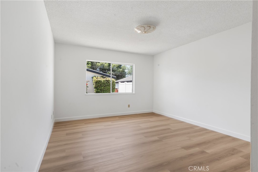 17050 Rinaldi Street Granada Hills, CA 91344 - Photo 11 of 29