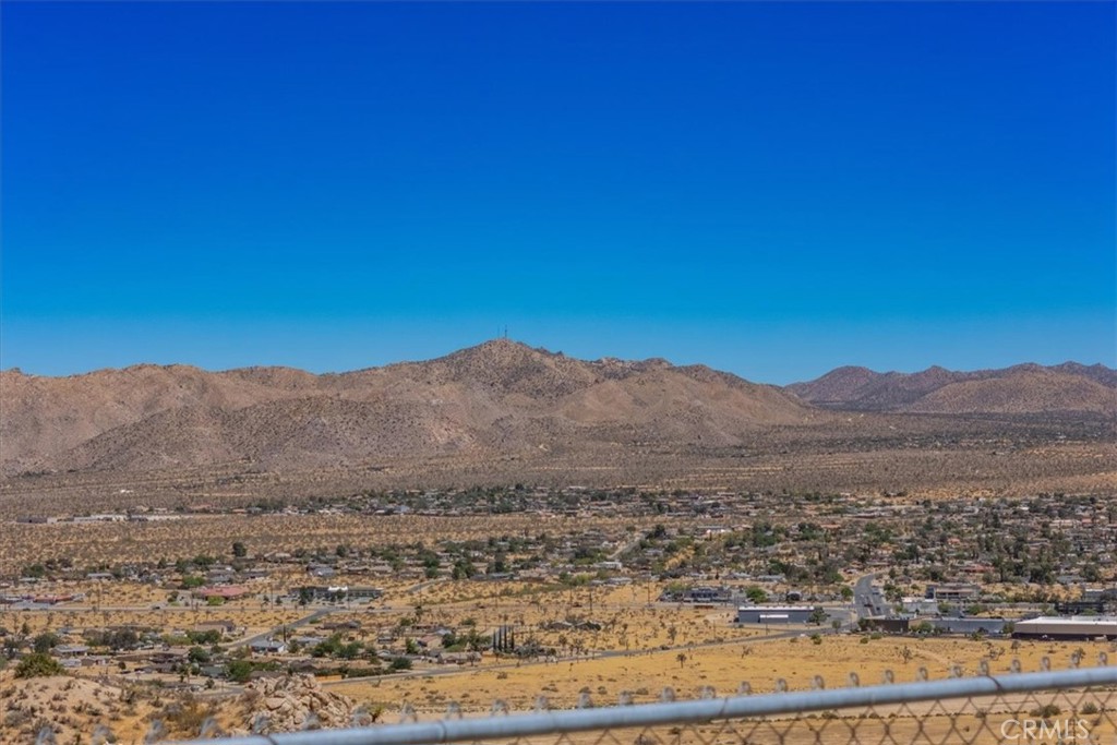 6177 Mandarin Road Yucca Valley, CA 92284 - Photo 46 of 58