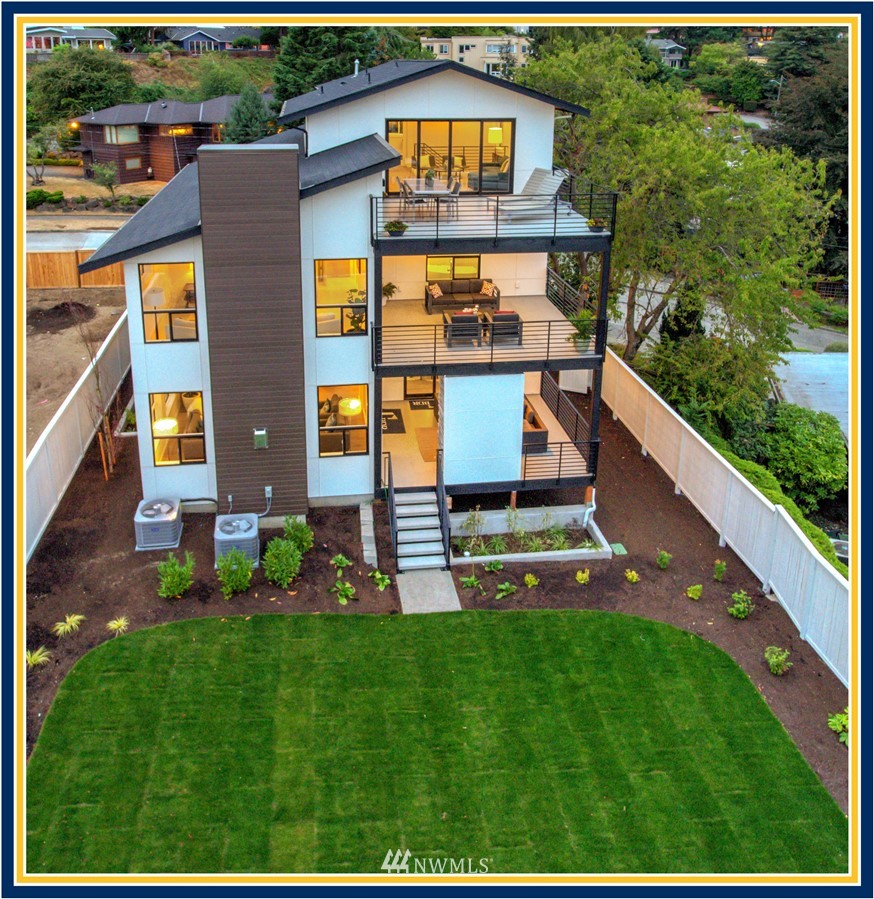 5950 Oakhurst Road South Seattle, WA 98118 - Photo 3 of 25