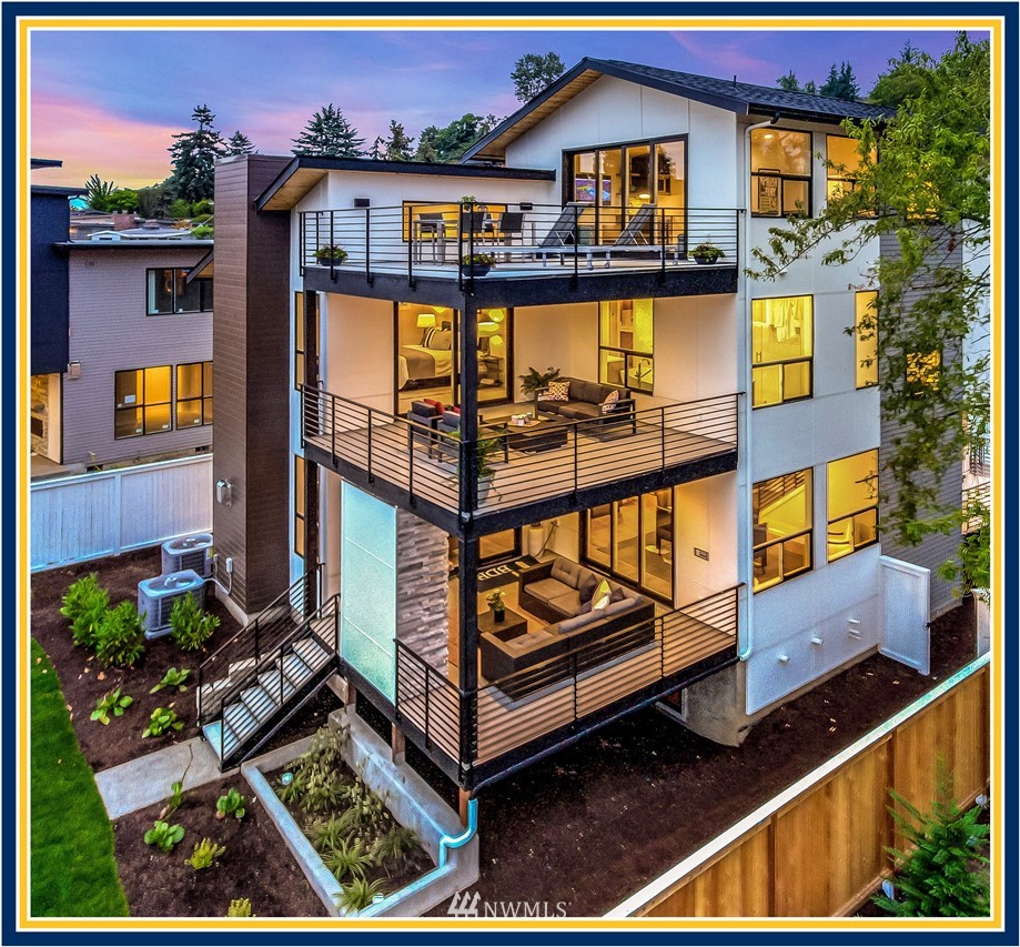 5950 Oakhurst Road South Seattle, WA 98118 - Photo 4 of 25